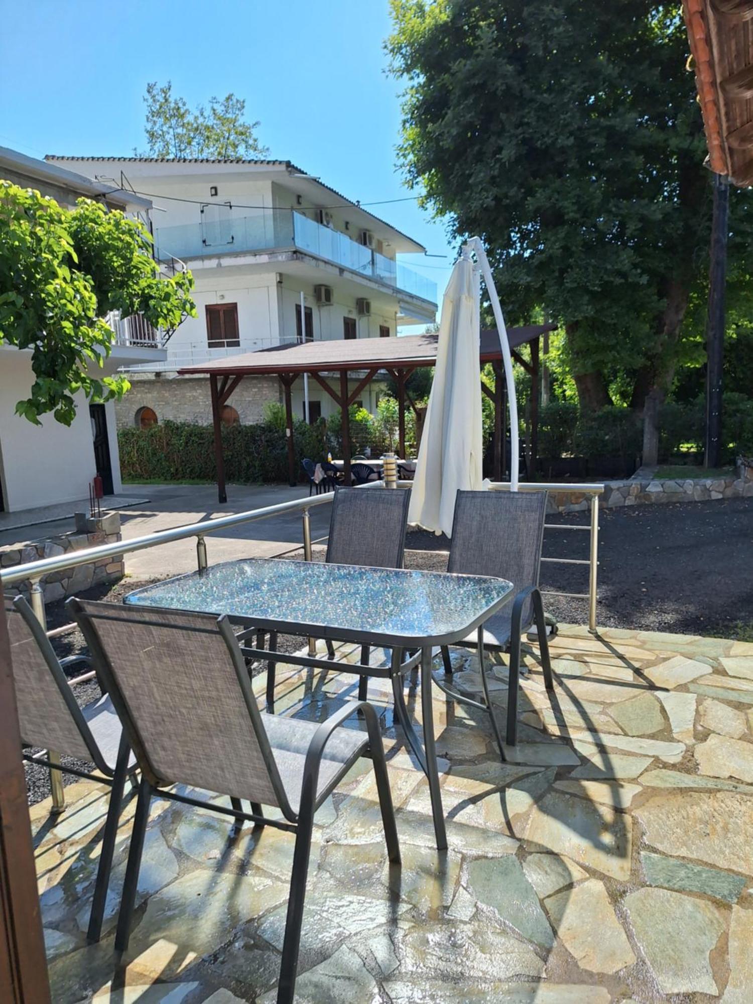 Villa Veny House à Paralia Panteleimonos Extérieur photo