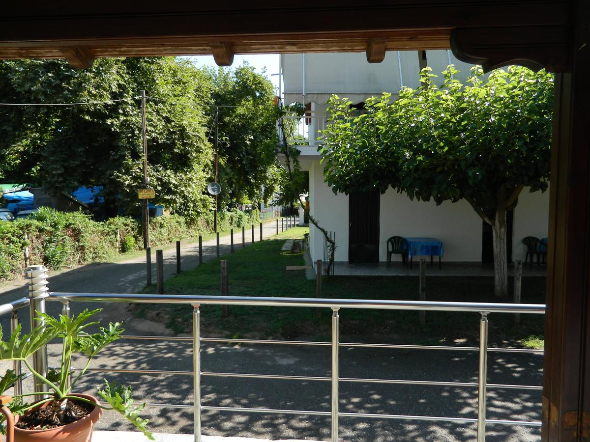 Villa Veny House à Paralia Panteleimonos Extérieur photo
